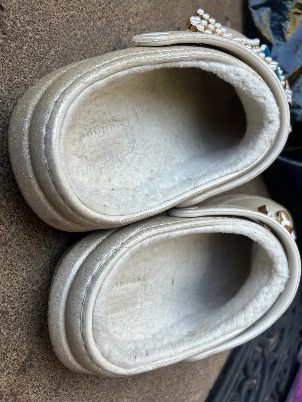 CROCS Kids Gold Glitter Clogs with Blue Velvet Charms